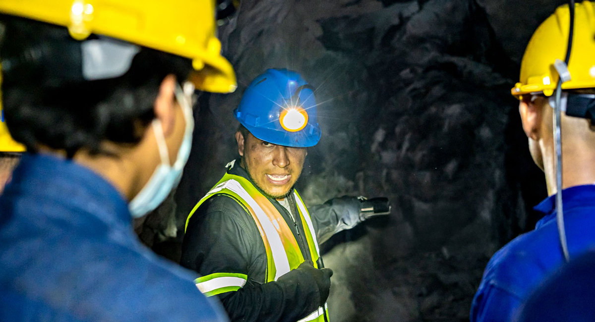 Gold Miners Sold the News on a Record TSX Session