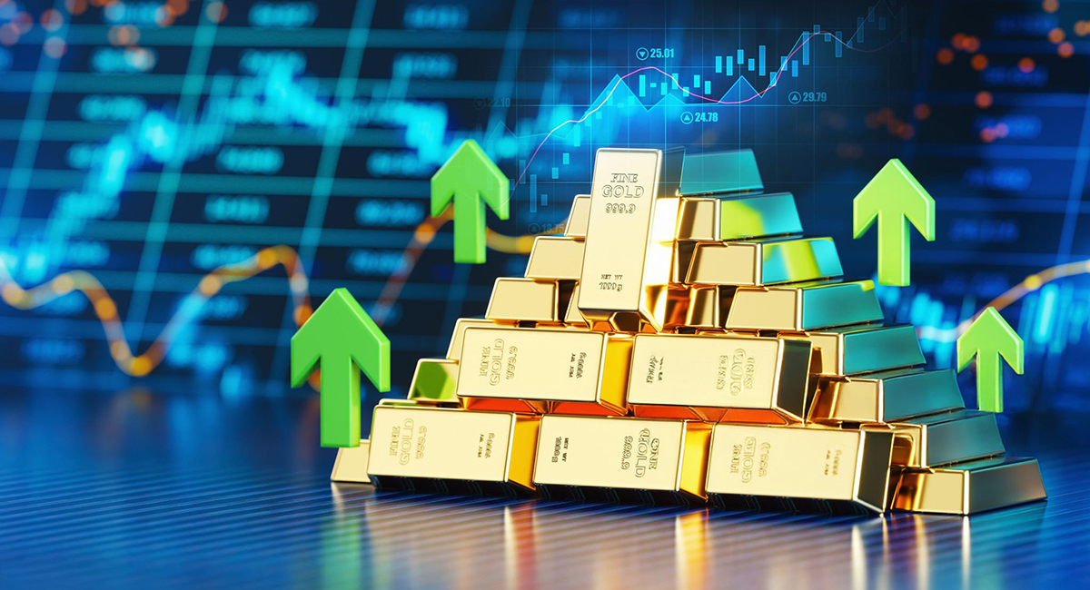Gold's Quiet Climb to a 15-Week High Hid the Risk That Just Came Back