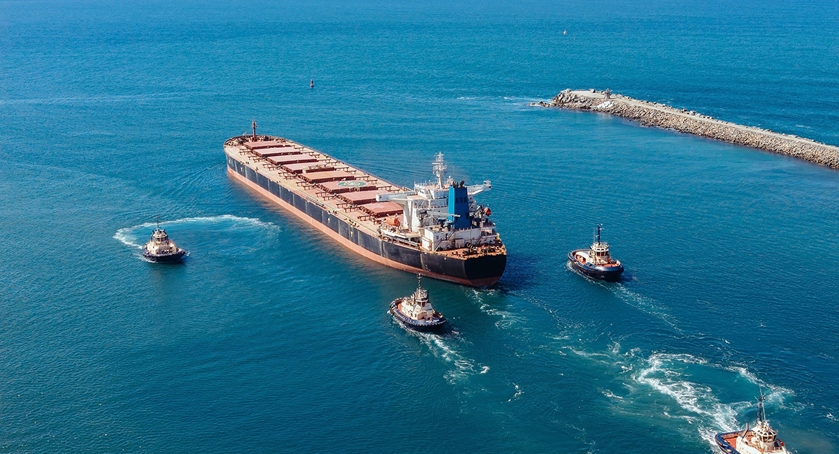 Hormuz Shipping Traffic Just Fell 19.5 Percent, and the Reason Is the Threat Against the Mediator, Not Iran