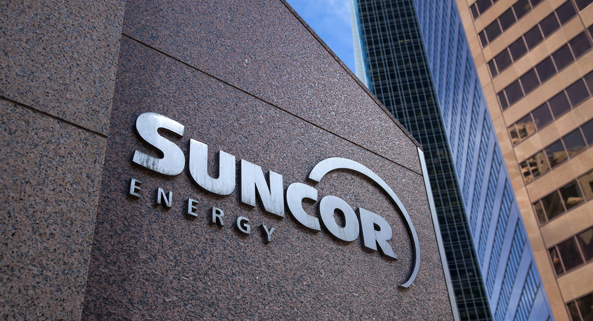 TSX Reopens Into a Split Tape: Energy Down, Rate-Sensitives Up