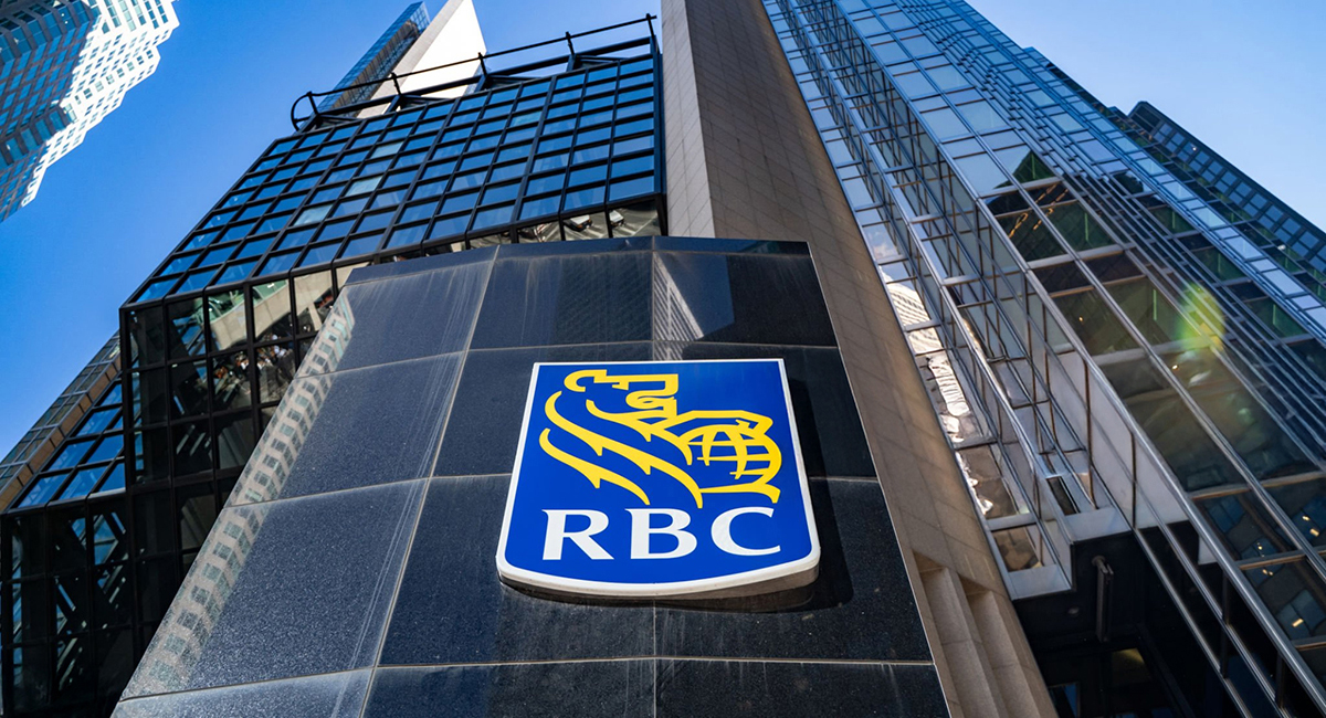 Financials Carry the TSX Through a Week That Should Have Been Rougher